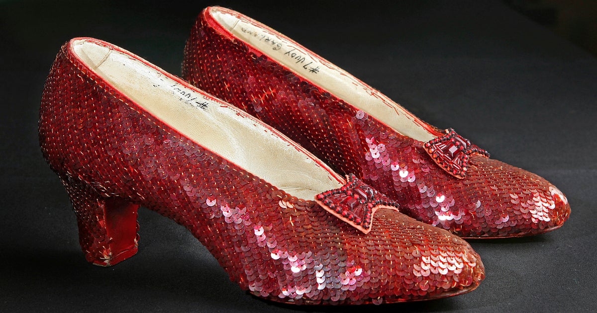 Minnesota man accused of hiding stolen ruby slippers from 